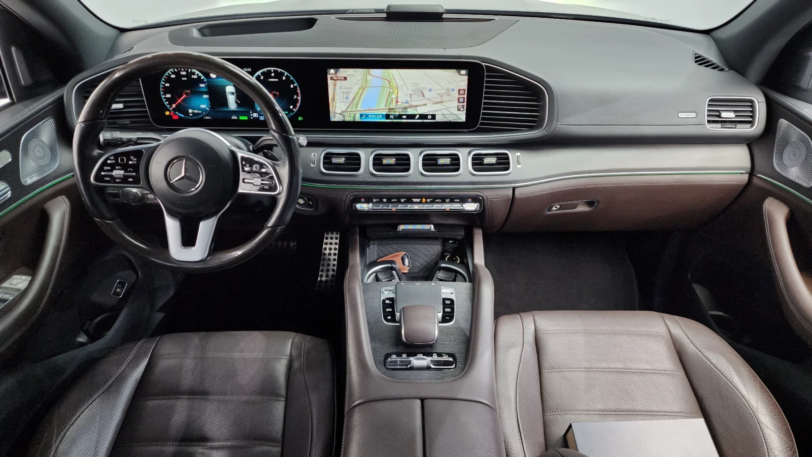 Mercedes-Benz GLS580 4MATC, Distronic, HeadUP, Обдух., Burmaster, 360-к, снимка 8 - Автомобили и джипове - 54700634