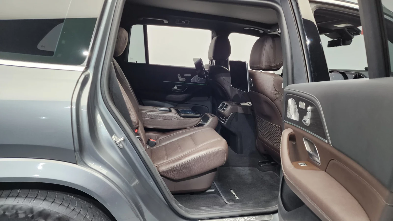 Mercedes-Benz GLS580 4MATC, Distronic, HeadUP, Обдух., Burmaster, 360-к, снимка 10 - Автомобили и джипове - 54700634
