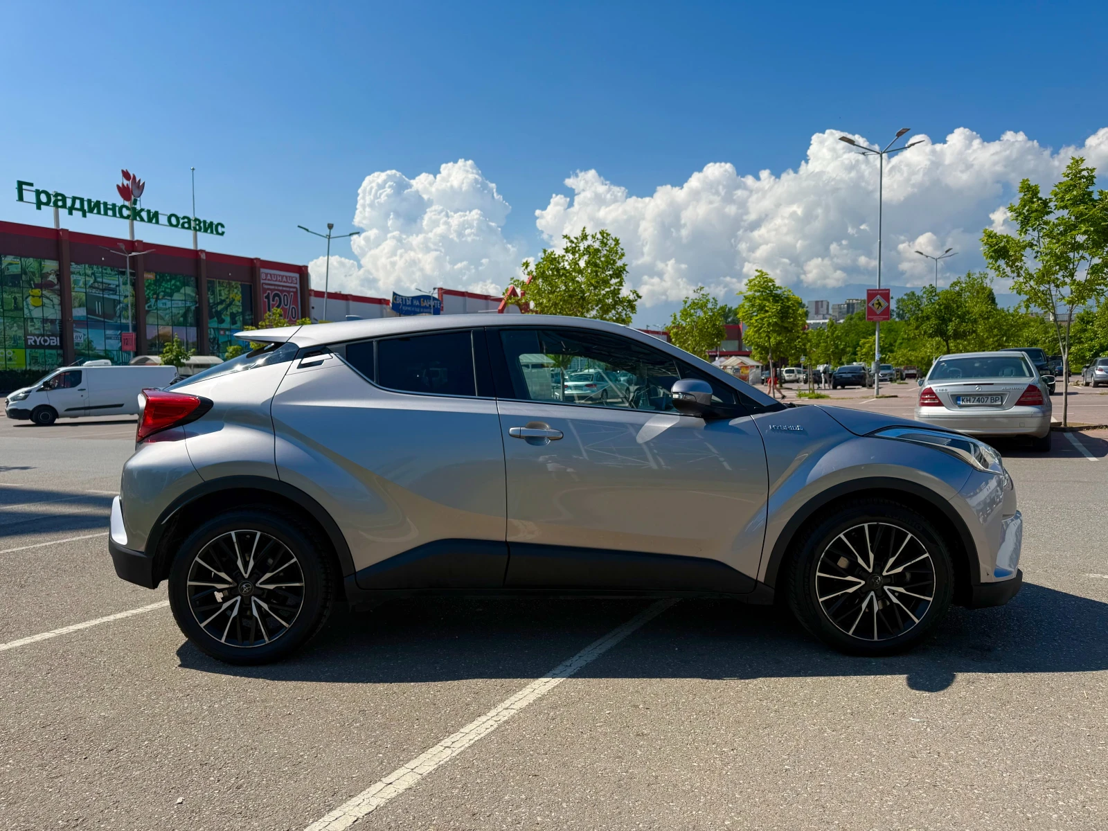 Toyota C-HR Hybrid ГАРАНЦИЯ 6 МЕСЕЦА ИЛИ 5000КМ, снимка 5 - Автомобили и джипове - 54875173