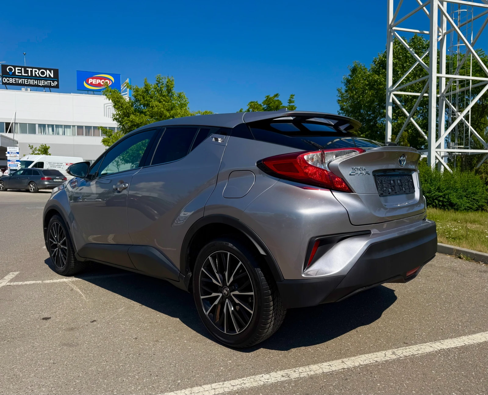 Toyota C-HR Hybrid ГАРАНЦИЯ 6 МЕСЕЦА ИЛИ 5000КМ, снимка 3 - Автомобили и джипове - 54875173