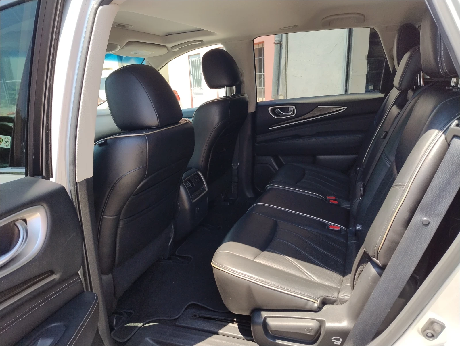 Infiniti QX60 3.5 V6 , снимка 14 - Автомобили и джипове - 55135059