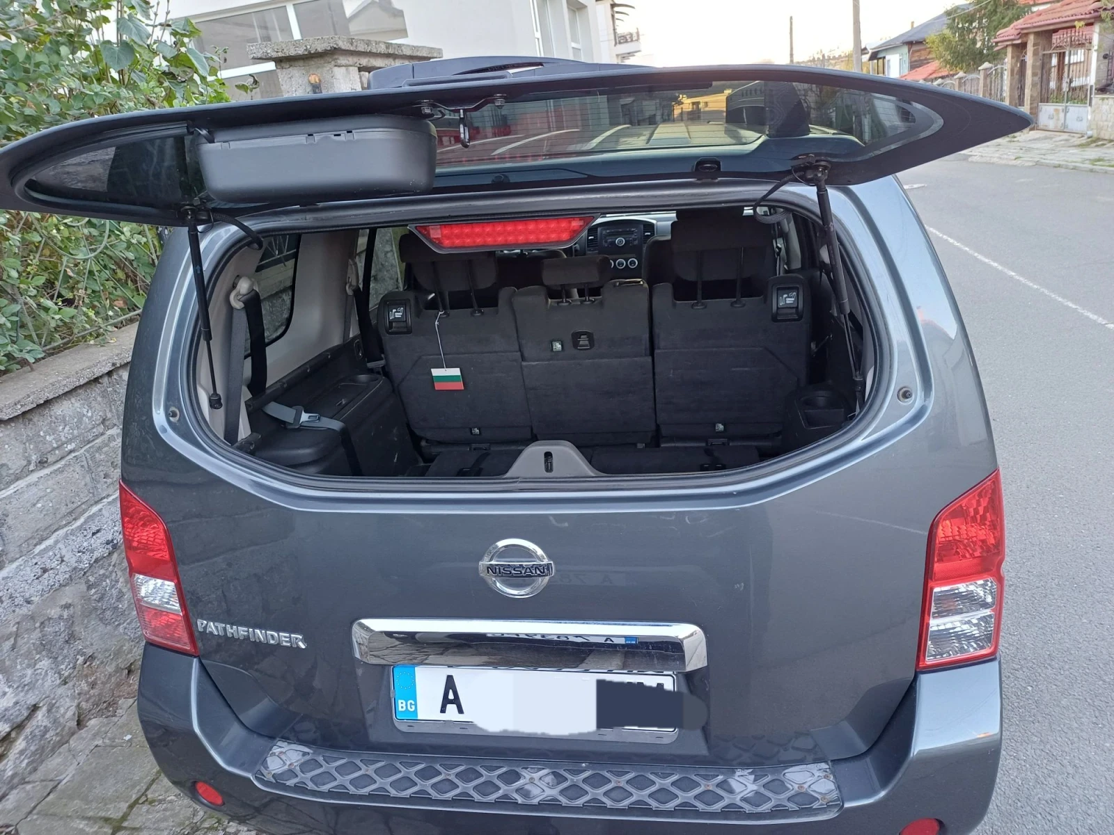 Nissan Pathfinder, снимка 7 - Автомобили и джипове - 56408266