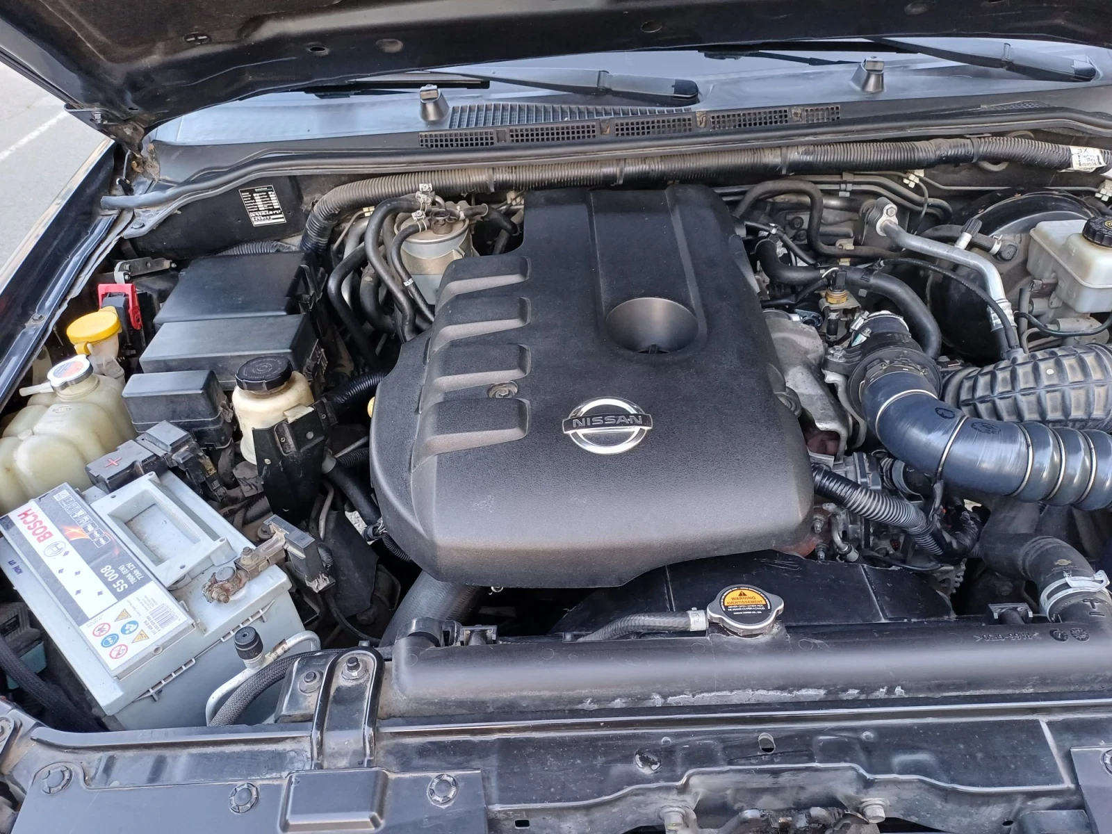 Nissan Pathfinder, снимка 14 - Автомобили и джипове - 56408266