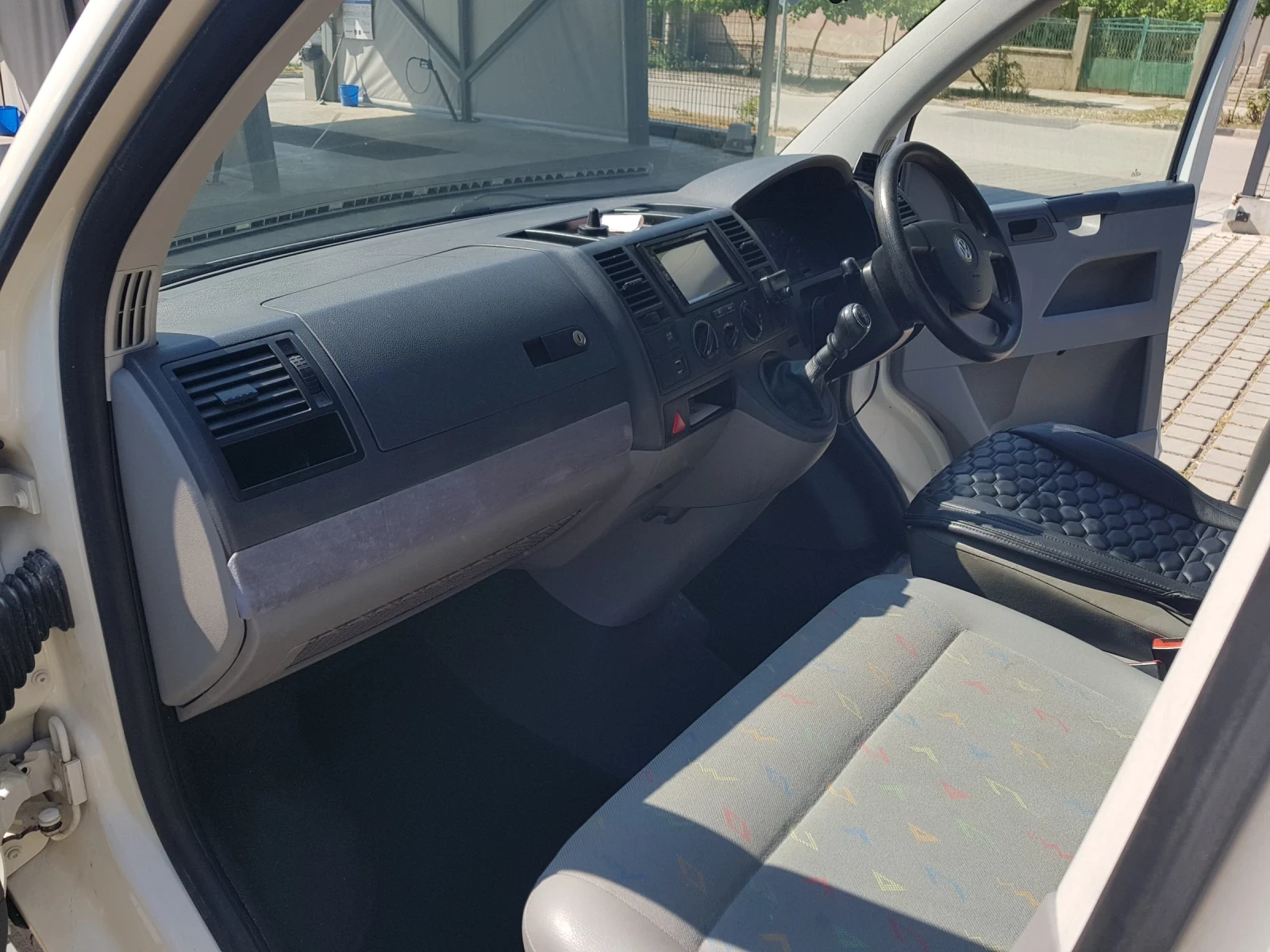 VW Transporter Т5 Face 1.9 TDI - изображение 7