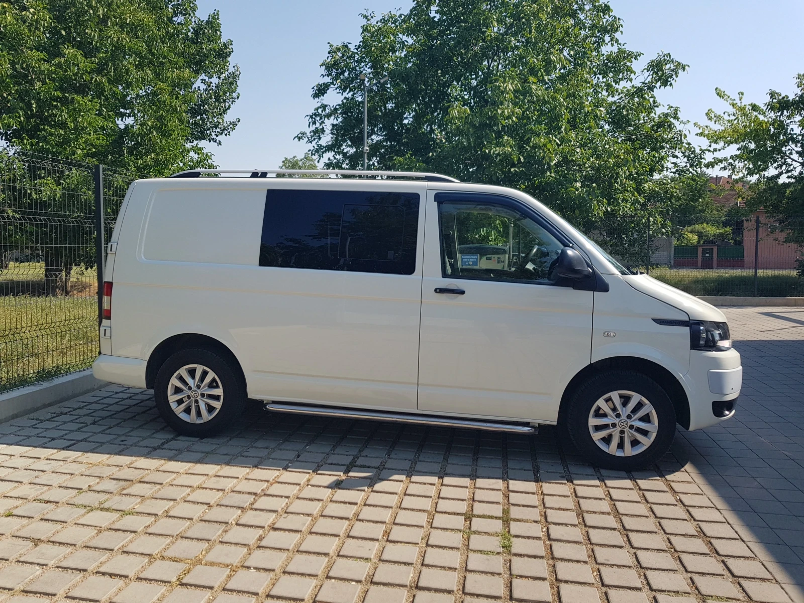 VW Transporter Т5 Face 1.9 TDI - изображение 3