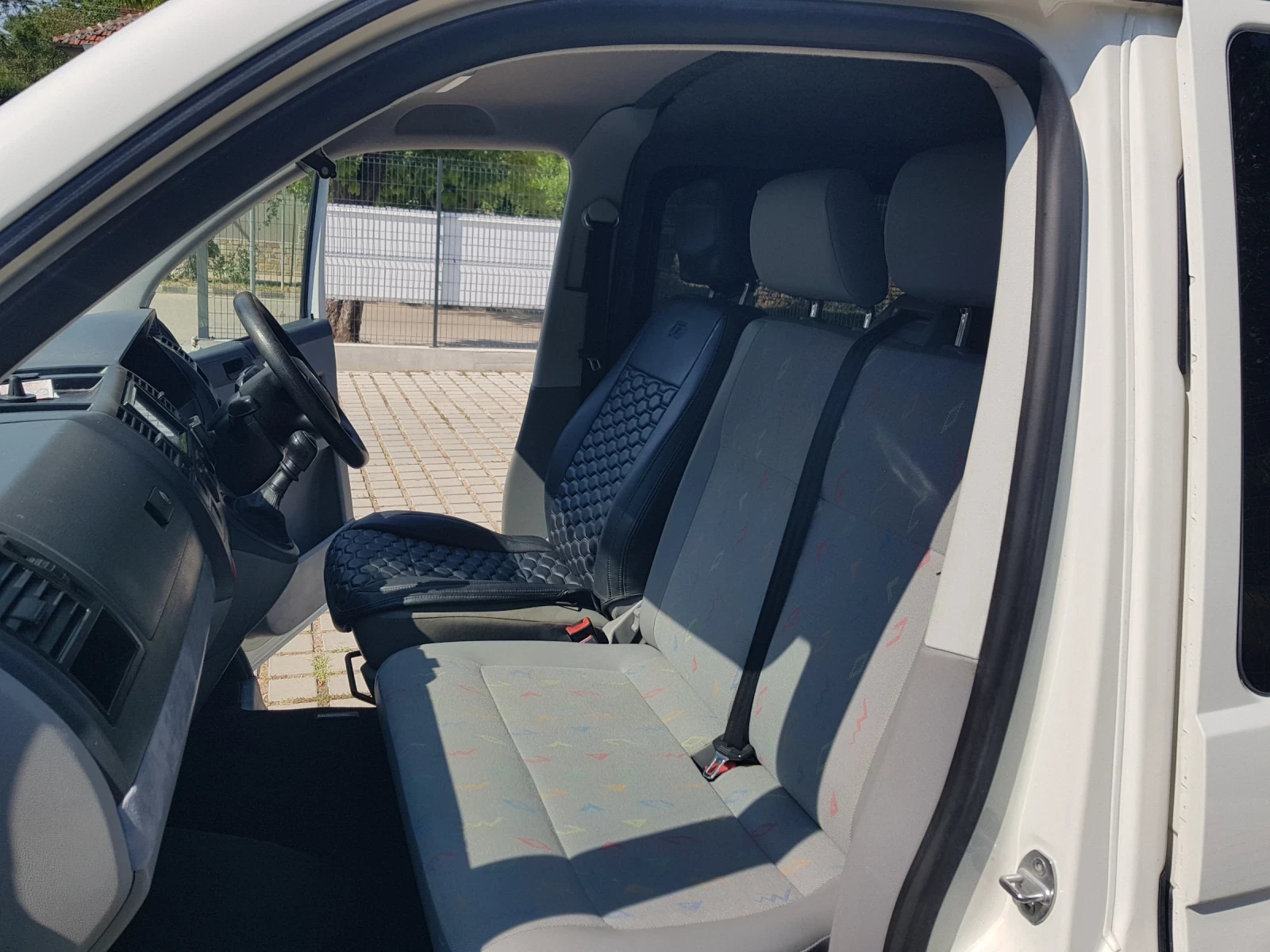 VW Transporter Т5 Face 1.9 TDI - изображение 10