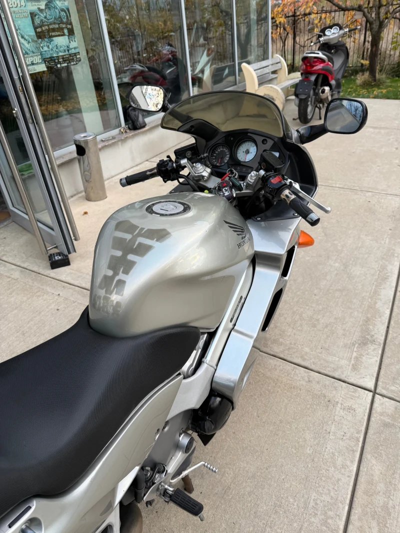 Honda Vfr, снимка 9 - Мотоциклети и мототехника - 52335731