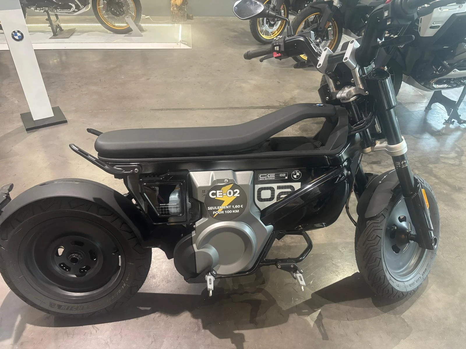 BMW C E 02 НОВ, 50cc AM категория, снимка 5 - Мотоциклети и мототехника - 54363498