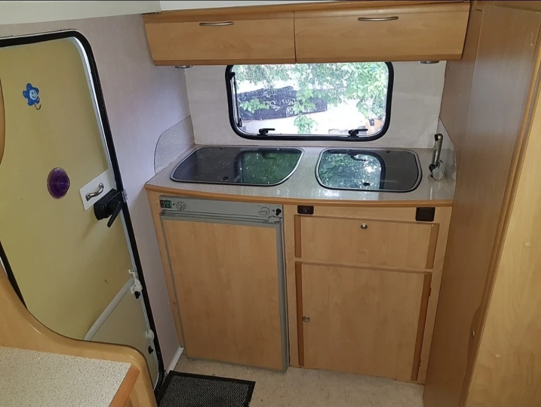  ABI Trigano Rubis 380 | Mobile.bg   12