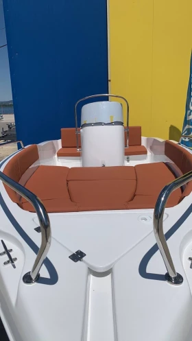 Лодка Nireus Comfort 4.90, снимка 2