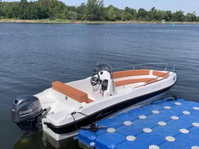 Лодка Nireus Comfort 4.90, снимка 1