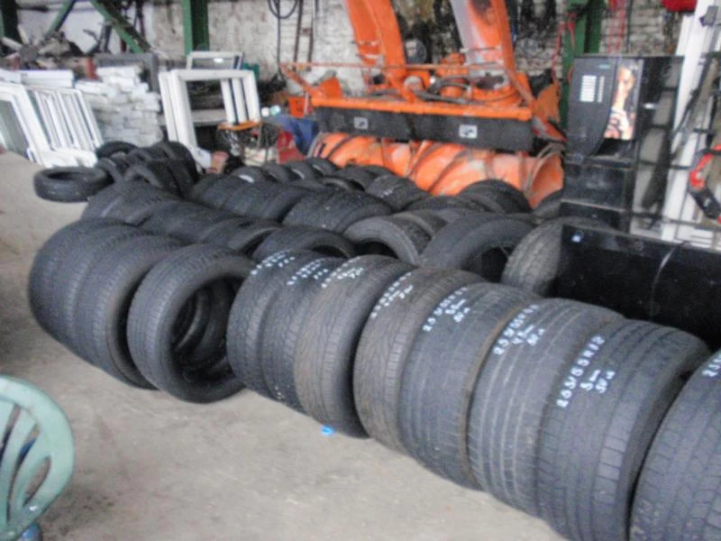 Гуми Всесезонни 255/55R18, снимка 13 - Гуми и джанти - 9108659