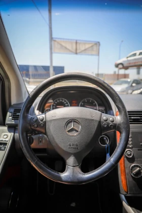 Mercedes-Benz A 150 Кожа Бензин, снимка 13