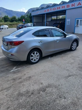 Mazda 3 Седан, снимка 5
