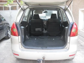 Toyota Corolla verso, снимка 6