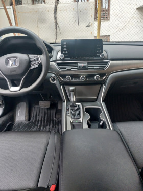 Honda Accord 1.5Т, снимка 9