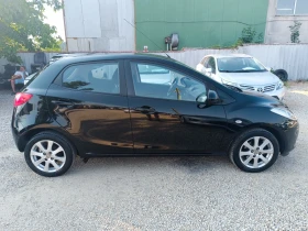 Mazda 2 1.3i | Mobile.bg    2