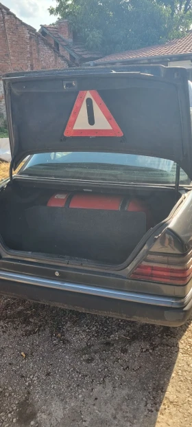 Mercedes-Benz 124 2.0 | Mobile.bg    14
