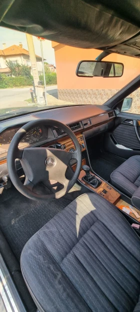 Mercedes-Benz 124 2.0 | Mobile.bg    6