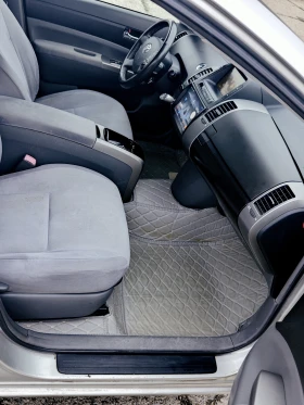 Toyota Prius 1.5 - 3999 € / 7821.36 лв. - 87952257 11