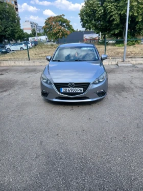 Mazda 3 Седан