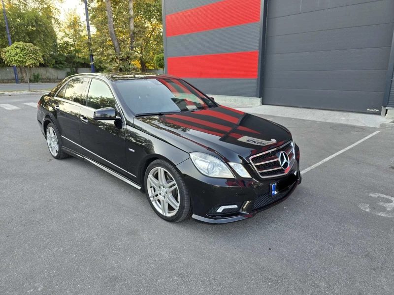 Mercedes-Benz E 350 AMG/AVANTGARDE, снимка 3 - Автомобили и джипове - 47406091