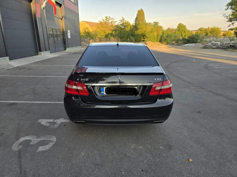 Mercedes-Benz E 350 AMG/AVANTGARDE, снимка 6 - Автомобили и джипове - 47406091