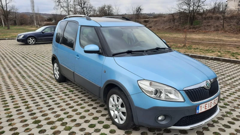 Skoda Roomster, снимка 6 - Автомобили и джипове - 48240087