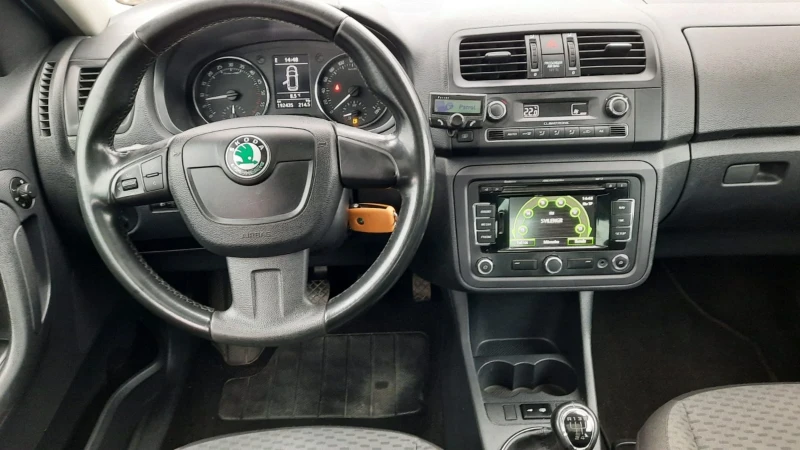 Skoda Roomster, снимка 15 - Автомобили и джипове - 48240087