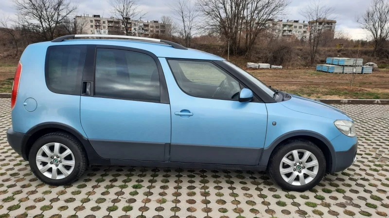 Skoda Roomster, снимка 5 - Автомобили и джипове - 48240087