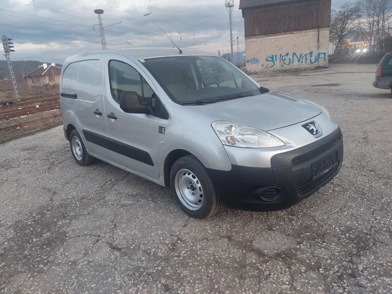 Peugeot Partner 1.6HDI, снимка 4 - Автомобили и джипове - 49475859