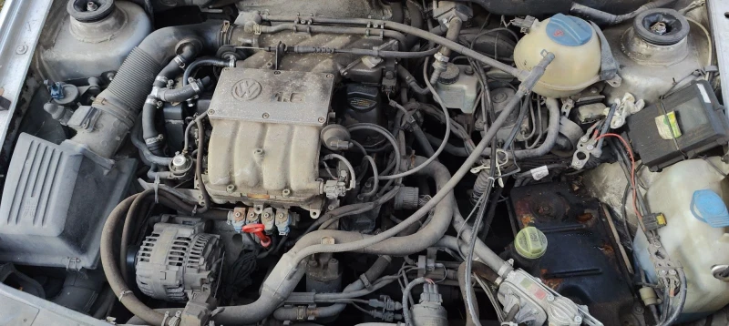 VW Golf, снимка 8 - Автомобили и джипове - 52689293