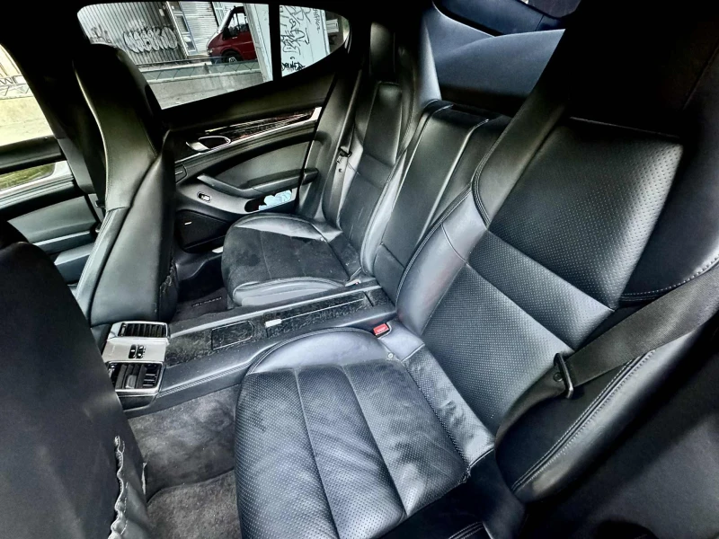 Porsche Panamera Turbo 700hp Лизинг, снимка 12 - Автомобили и джипове - 51775701