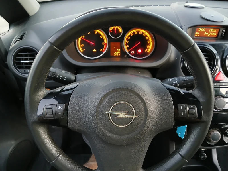 Opel Corsa 1.3 cdti НА ЧАСТИ!, снимка 10 - Автомобили и джипове - 52515161