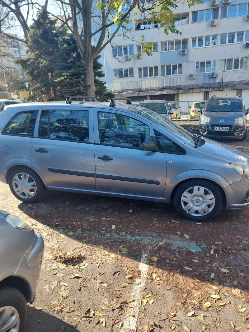 Opel Zafira, снимка 4 - Автомобили и джипове - 52413003