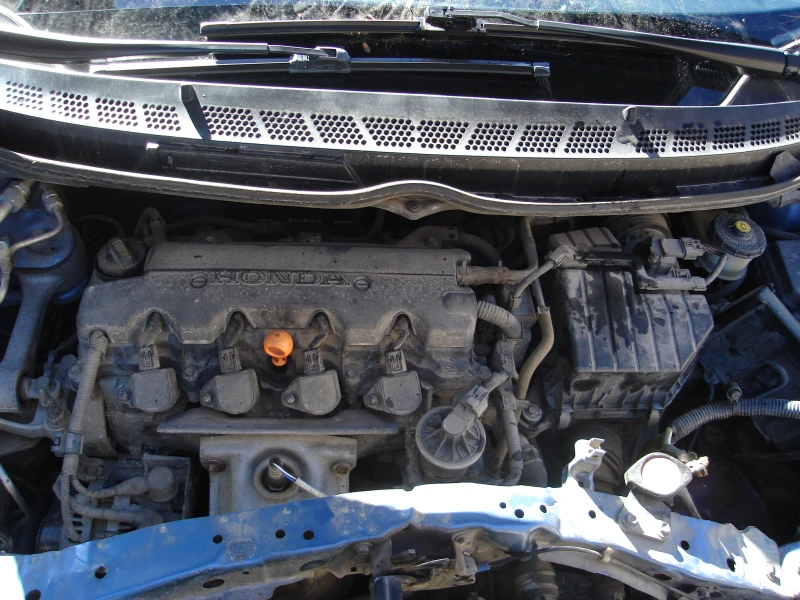 Honda Civic 1.8 iVtec, снимка 8 - Автомобили и джипове - 52685612