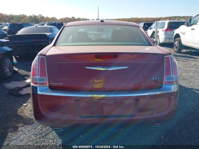 Chrysler 300c, снимка 16 - Автомобили и джипове - 48588713