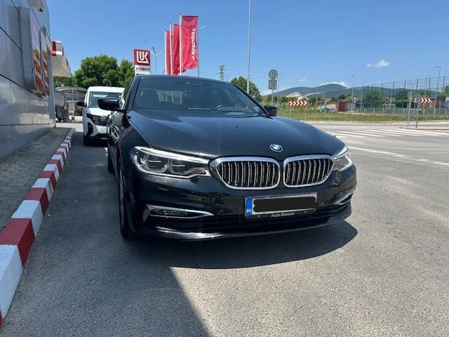 BMW 520 Luxury Line / 190к.с. - изображение 8