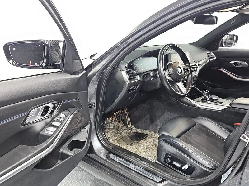 BMW 320 320i M Sport| 184к.с.| ВКЛ.ТЕХНОТЕСТ, снимка 10 - Автомобили и джипове - 55582260