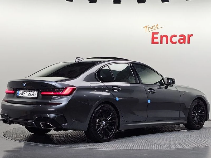 BMW 320 320i M Sport| 184к.с.| ВКЛ.ТЕХНОТЕСТ, снимка 2 - Автомобили и джипове - 55582260