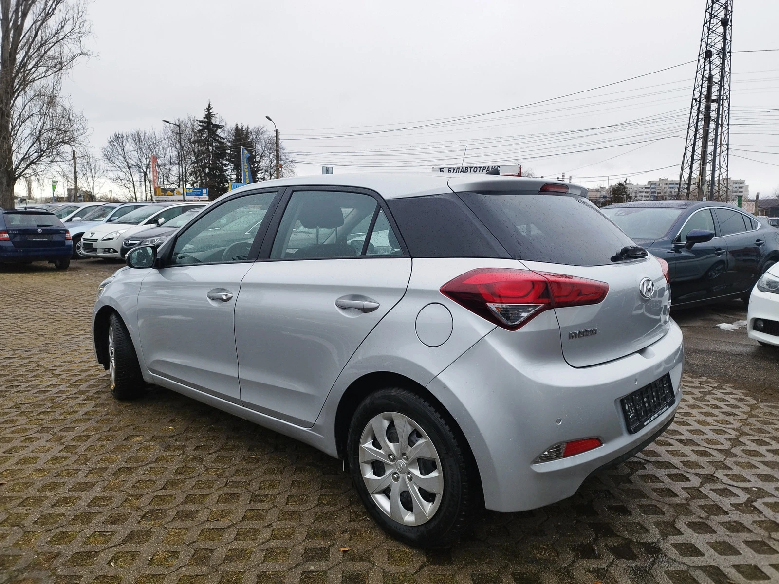 Hyundai I20 1.2i 84k.s.85000km EURO6 - изображение 6