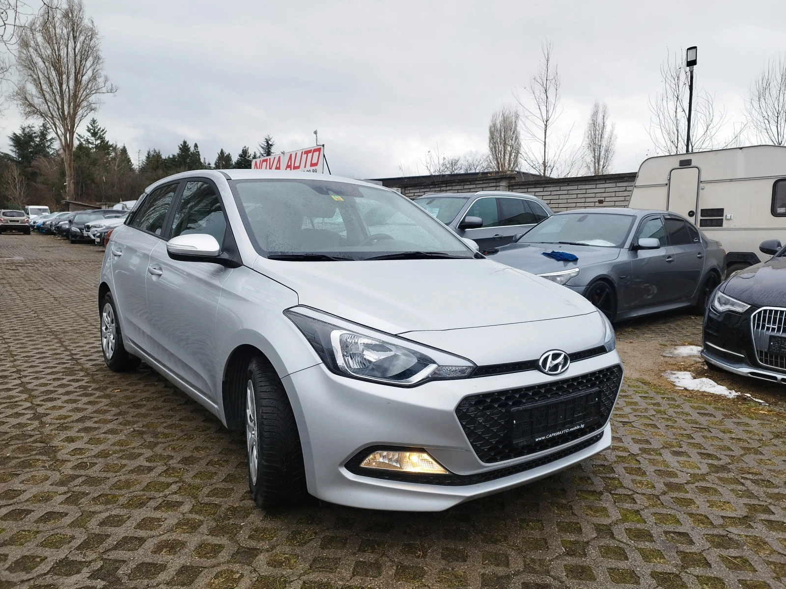 Hyundai I20 1.2i 84k.s.85000km EURO6 - изображение 3