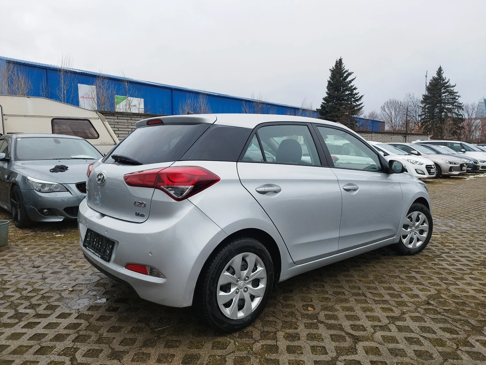 Hyundai I20 1.2i 84k.s.85000km EURO6 - изображение 4