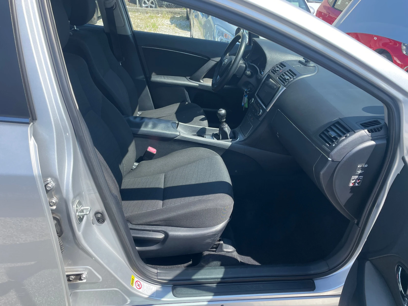 Toyota Avensis 1.6i | Mobile.bg   14