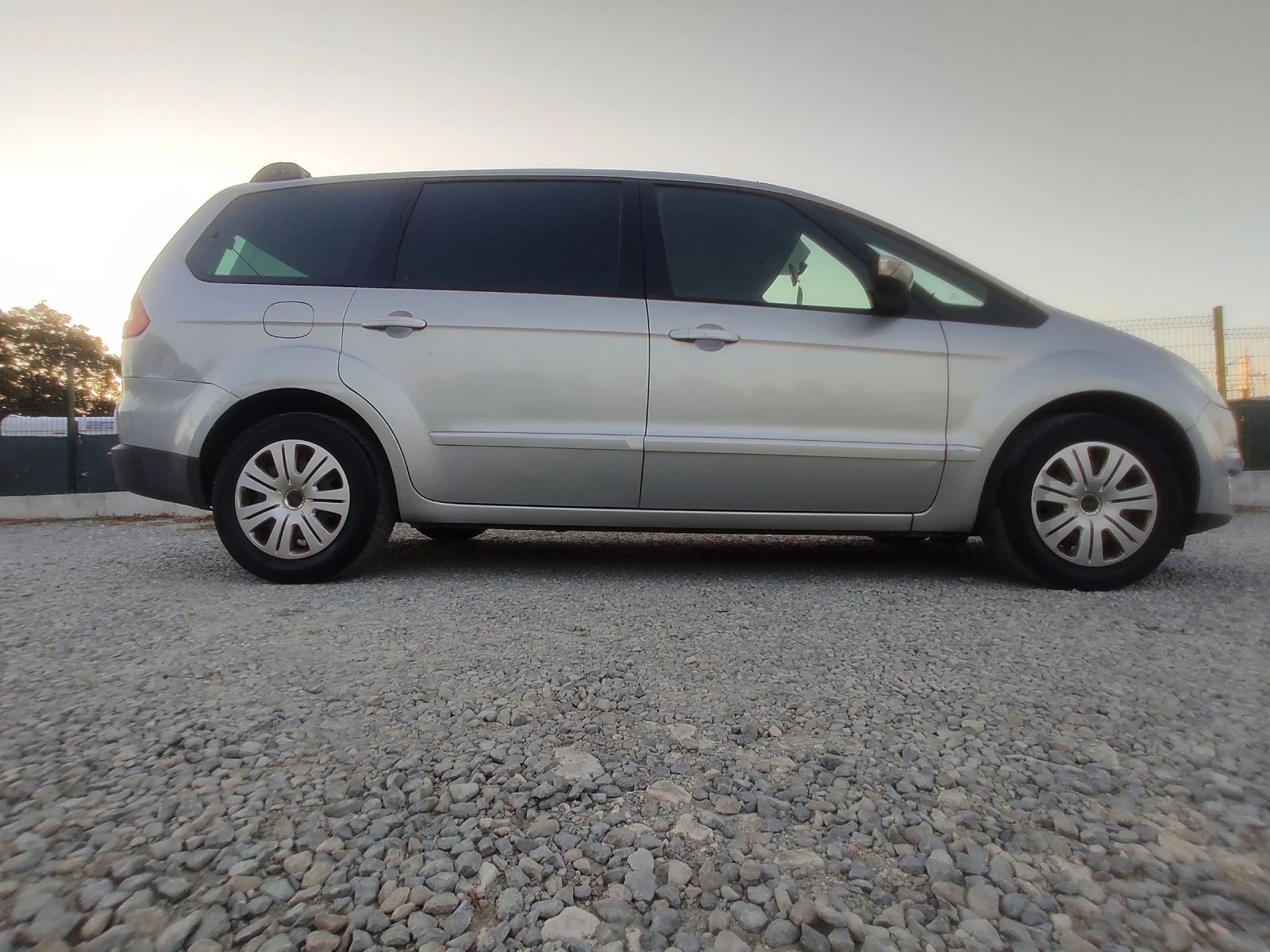 Ford Galaxy 2.0TDCi/7 МЕСТА/140k.c. - изображение 4