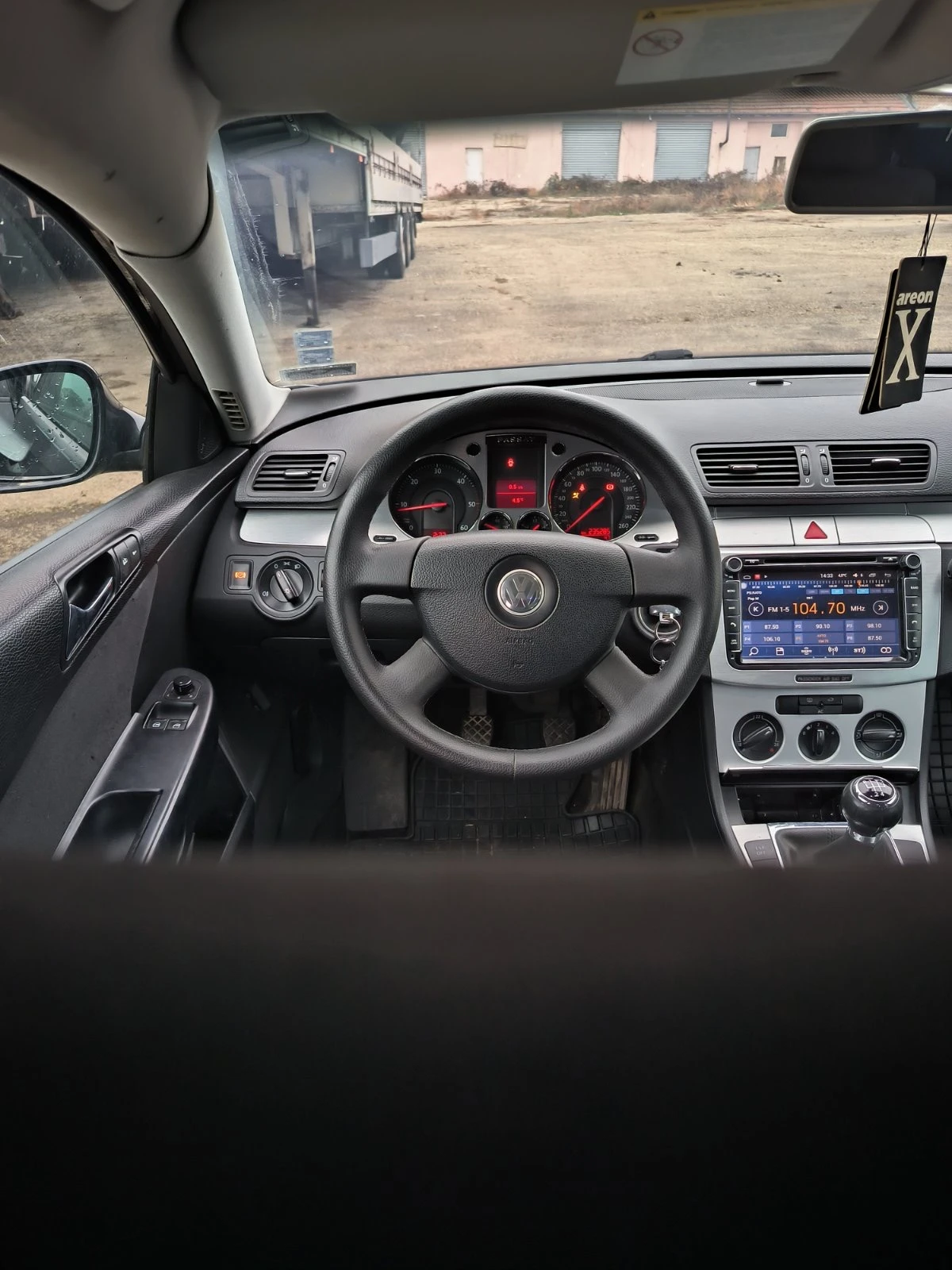 VW Passat 1.9 - изображение 6