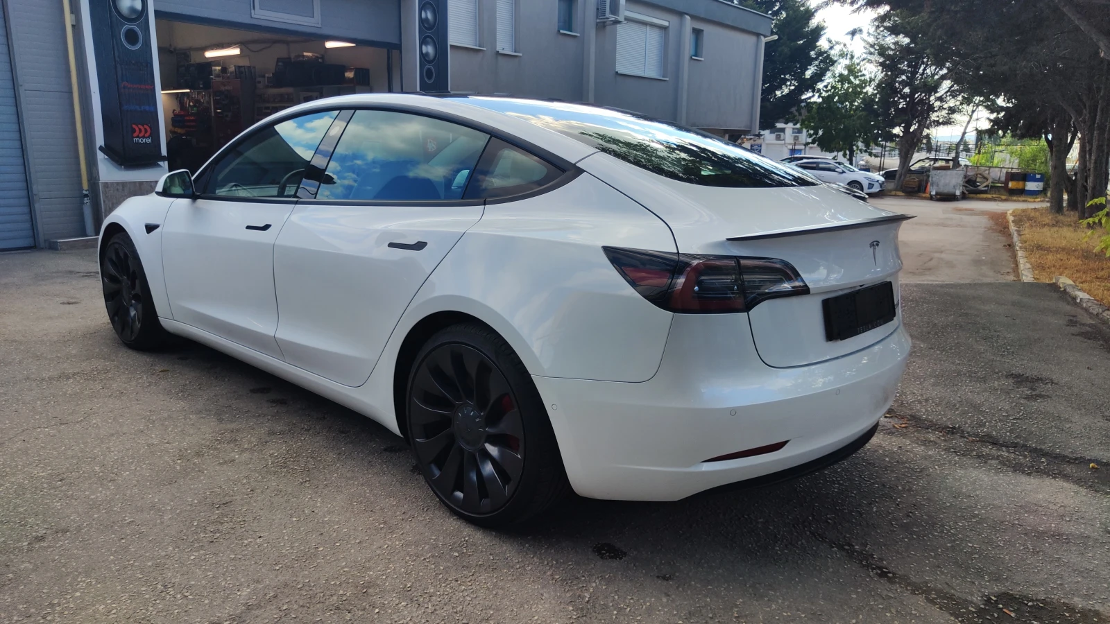 Tesla Model 3 Performance - изображение 7