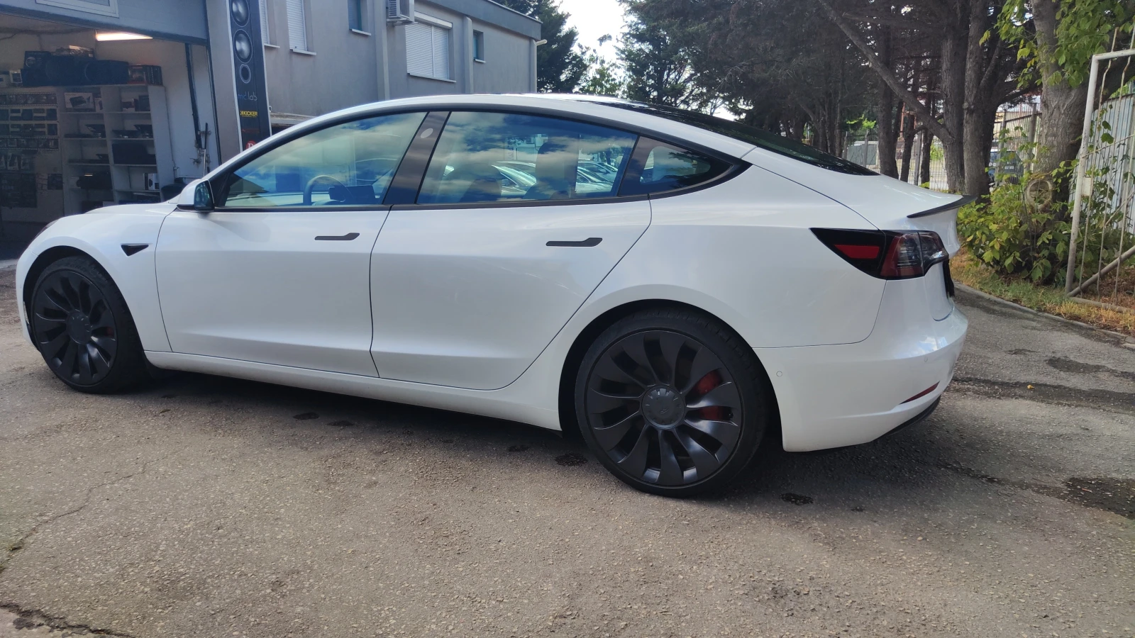 Tesla Model 3 Performance - изображение 8
