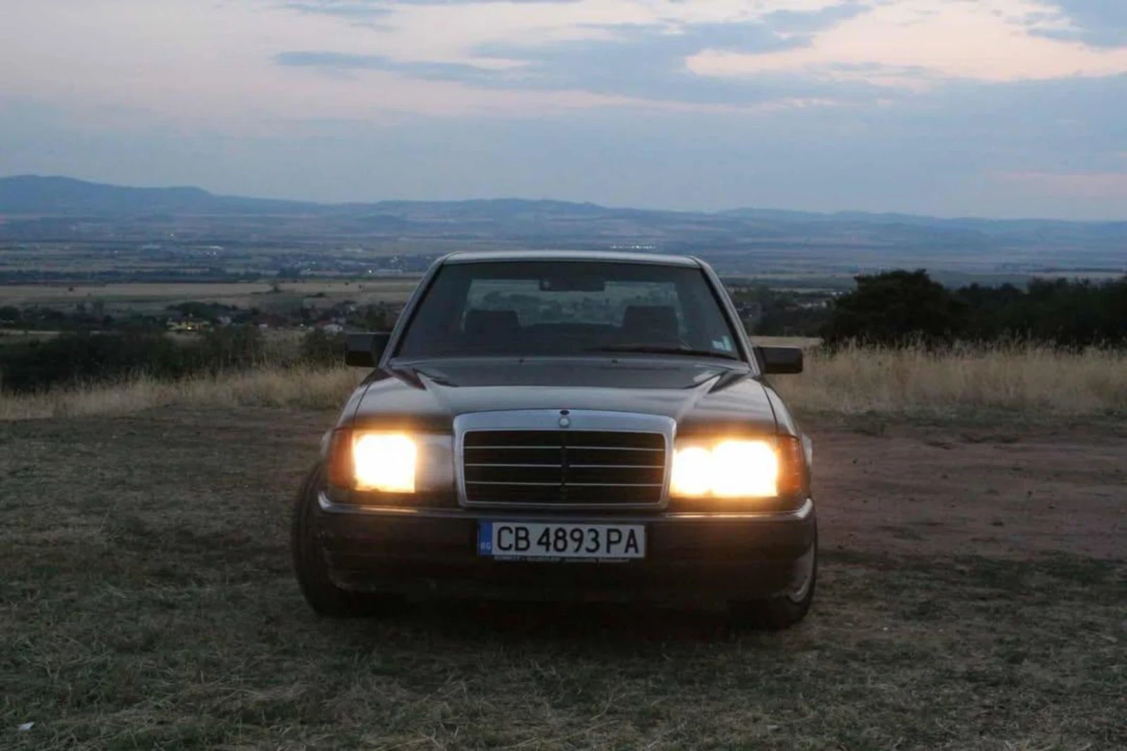Mercedes-Benz 124 2.0 - изображение 2
