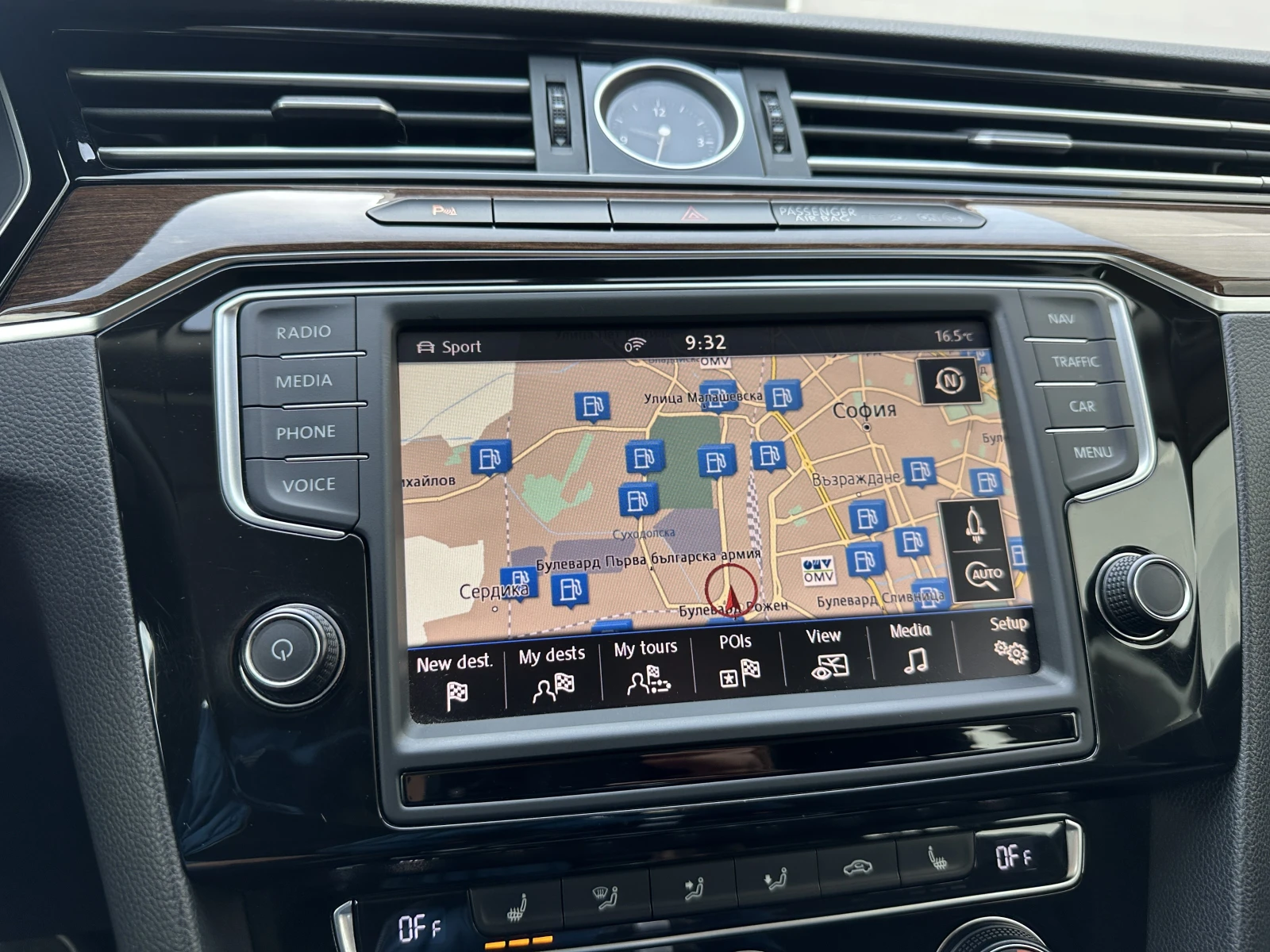 VW Passat Biturbo 2.0d 239 к.с./4x4/ГАРАНЦИЯ/БАРТЕР/ЛИЗИНГ, снимка 14 - Автомобили и джипове - 51665446
